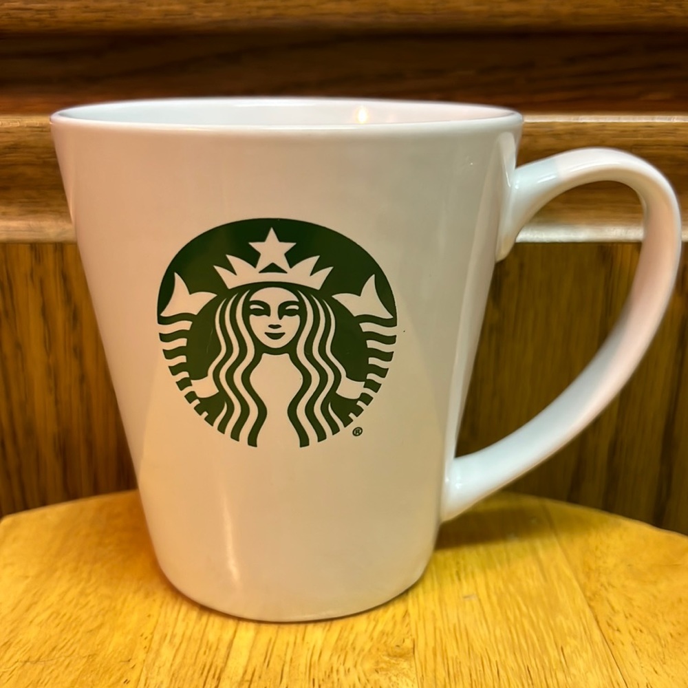 2016 Starbucks 9.63 fl oz Mug